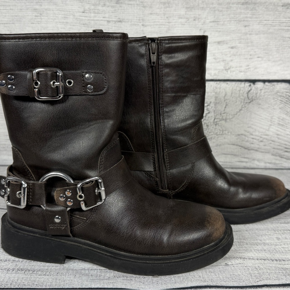 Zara Girls Distressed Motto Biker Dark Brown Buckle Harness Zippered Boots Sz 33 - Picture 3 of 11